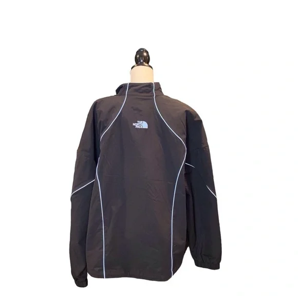 The north face women’s piping wind jacket - Picture 3 of 3